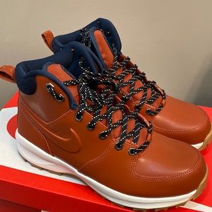 Nike Manoa Leather SE